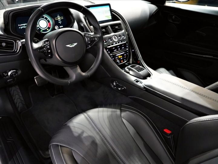 Aston Martin DB11 V8 / Carbone / Garantie 12 mois gris - 6