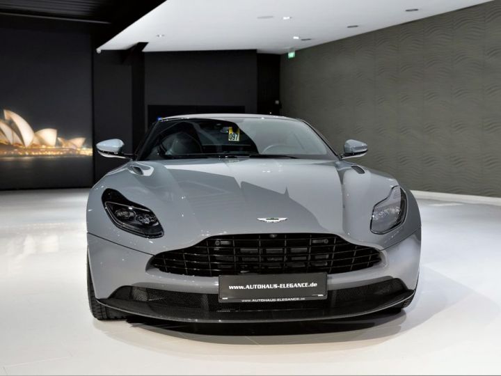 Aston Martin DB11 V8 / Carbone / Garantie 12 mois gris - 4