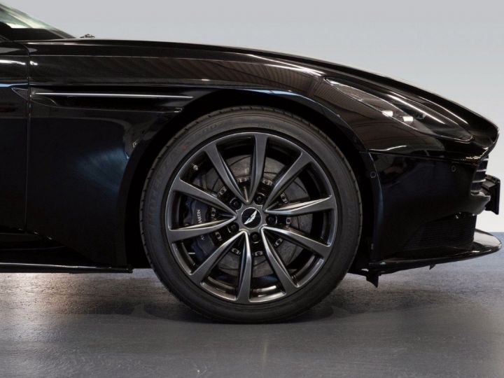 Aston Martin DB11 VOLANTE 4.0 BITURBO V8 01/2021 noir métal - 12