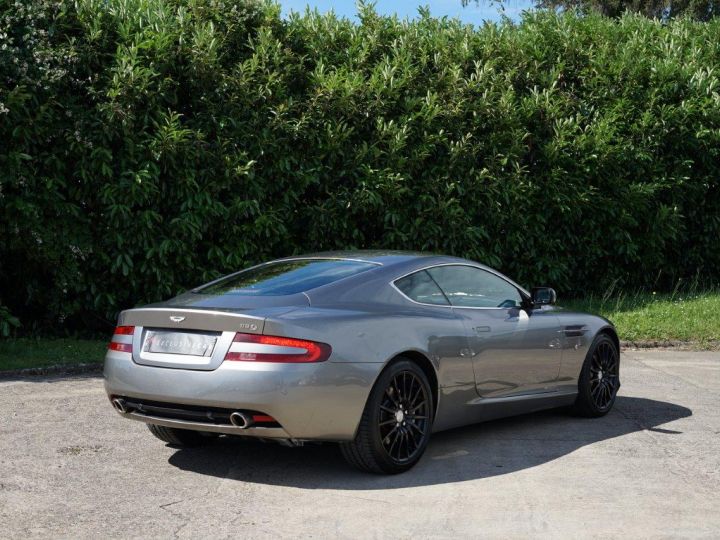 Aston Martin DB9 ASTON MARTIN DB9 COUPE 5.9 V12 455 Ch TOUCHTRONIC - GARANTIE 12 MOIS - Entretien Full Aston Martin - Sièges électriques Et Chauffants - Régulateur De Tungsten Silver - 5