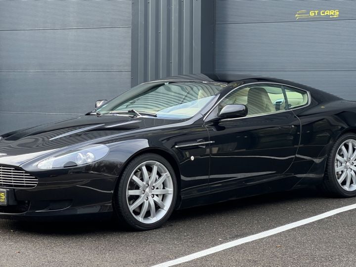 Aston Martin DB9 Aston Martin DB9 V12- crédit 555 euros par mois Vendu