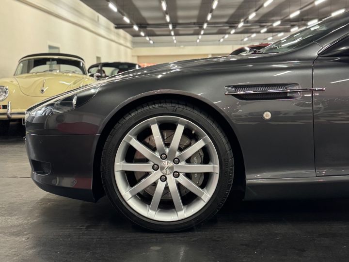 Aston Martin DB9 COUPE 5.9 V12 455 TOUCHTRONIC Gris - 8