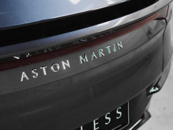 Aston Martin DBS  - 5