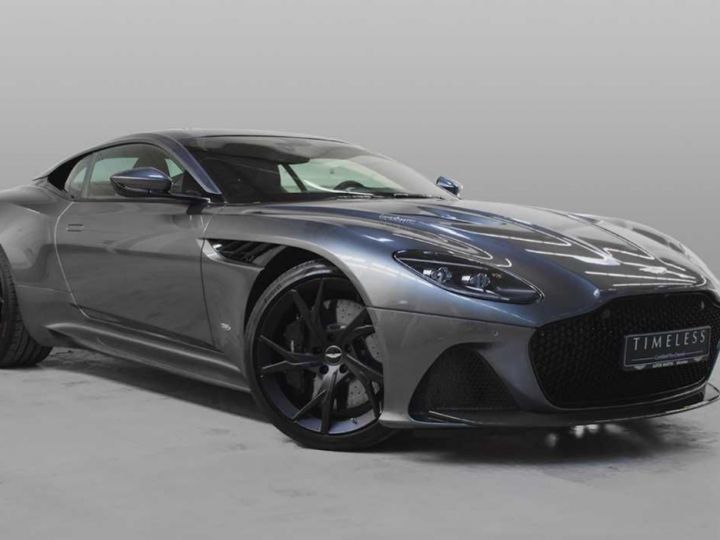 Aston Martin DBS  - 1