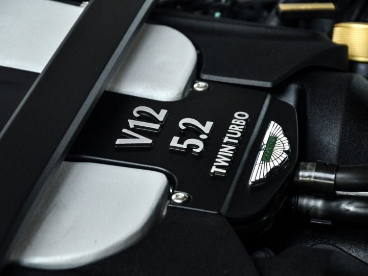 Aston Martin DBS Superleggera 5.2 V12 Full Carbon + Q Spécial 1ère main Garantie 12 mois GRIS XENON - 18