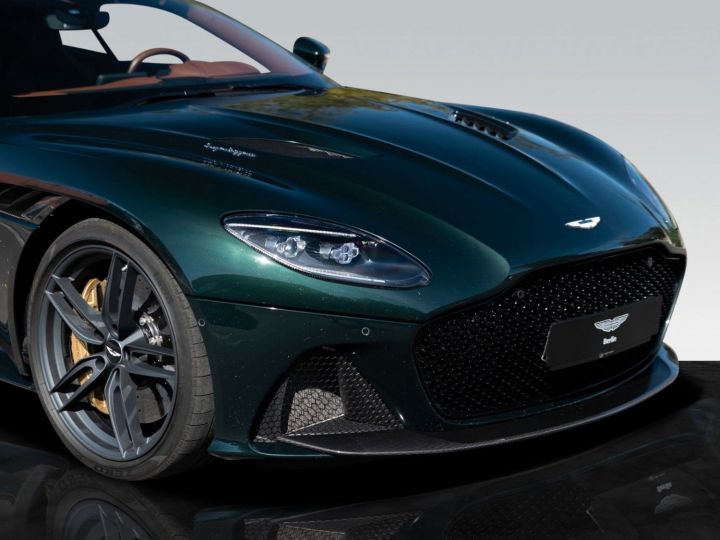 Aston Martin DBS Superleggera Q-Paint PENTLAND / BANG & OLUFSEN / Première main Q-PAIN VERT PENTLAND - 10