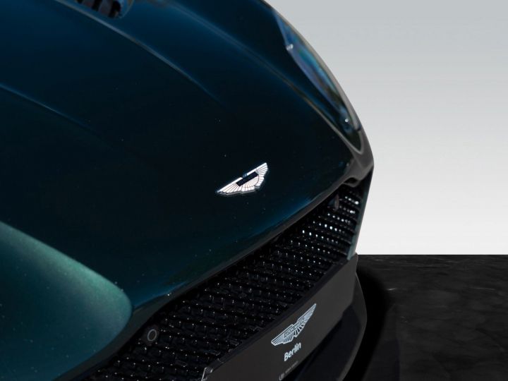 Aston Martin DBS Superleggera Q-Paint PENTLAND / BANG & OLUFSEN / Première main Q-PAIN VERT PENTLAND - 14