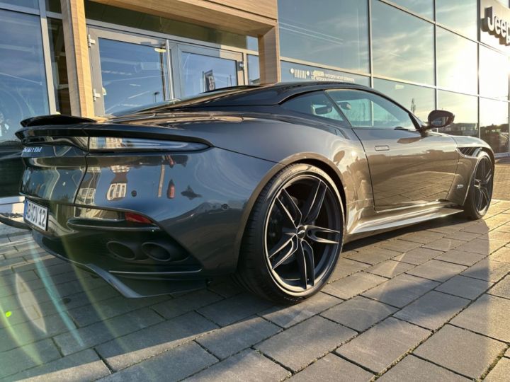 Aston Martin DBS Supperleggera 5.2 V12 GRIS QUANTUM - 6