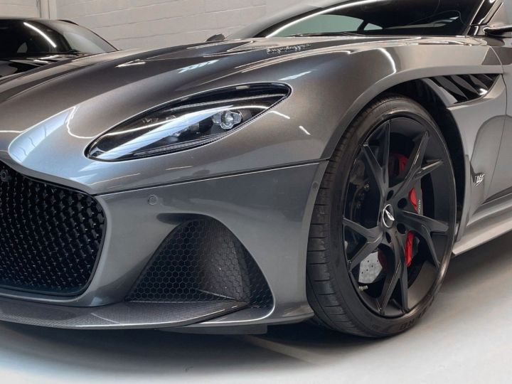 Aston Martin DBS Supperleggera coupe MAGNETIC SILVER - 5