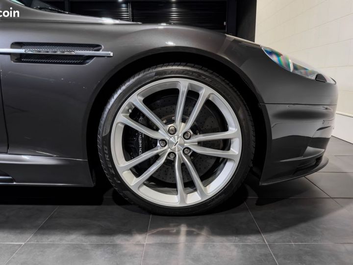 Aston Martin DBS Volante V12 5.9 517 – 1°Main Française 40K kms Collector Carbone B&O Gris - 6