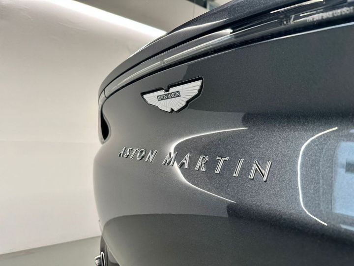 Aston Martin DBX DBX V8 4.0 551 JA 22 360° TOP Garantie 12 mois Prémium Grise - 16