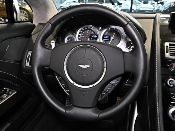 Aston Martin Rapide 6.0 V12  476 TOUCHTRONIC 03/2013  gris argent quantique  - 10