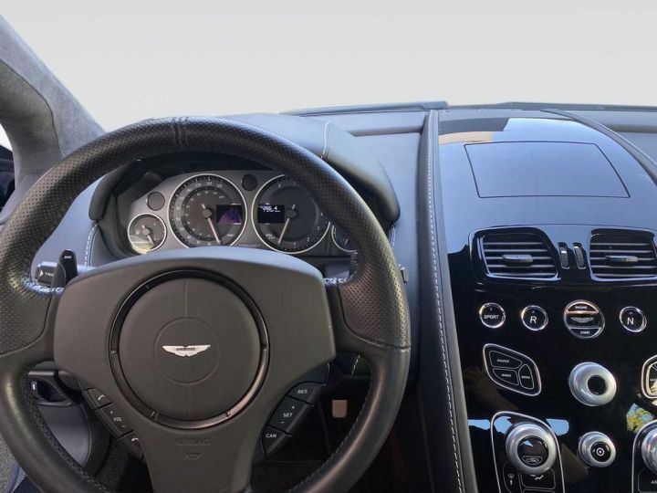 Aston Martin V12 Vantage 5.9 576 7-Speed Sportshift III Audio System Aston Martin Premium Audio 700W Garantie 12 mois Prémium Bleu - 9