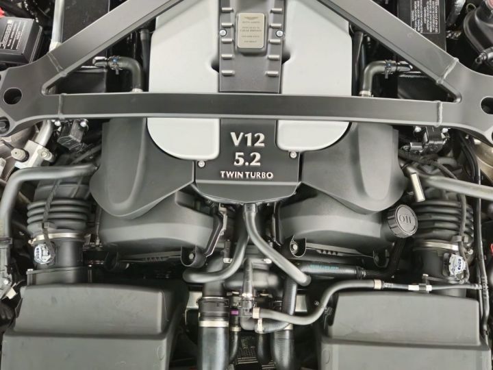 Aston Martin V12 Vantage V12 VANTAGE ROADSTER 249 EXEMPLAIRES 700ch Vert - 47