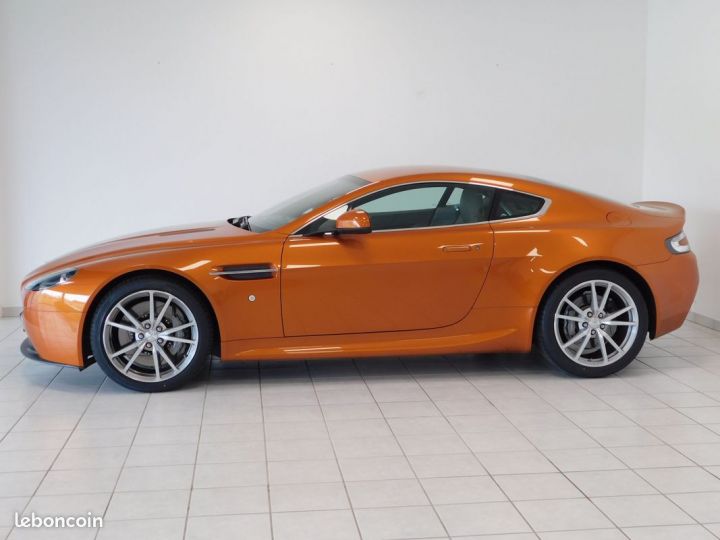Aston Martin V8 Vantage 4.7 426cv BVM- 2012- 23900 kms Orange - 2