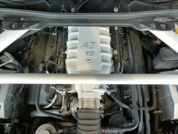 Aston Martin V8 Vantage 4.7L SPORTSHIFT GRIS ANTHRACITE METALLISE - 4