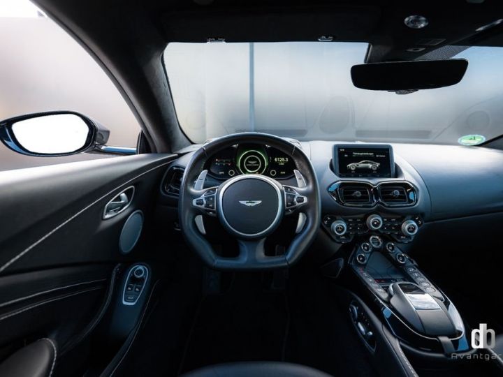Aston Martin V8 Vantage Aston Martin V8 Vantage 4.0 V8 ventilation des sièges garantie gris - 4