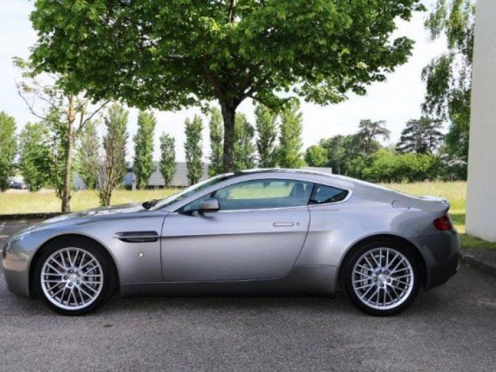 Aston Martin V8 Vantage COUPE 4.7 420 SPORTSHIFT BVS     Essence TUNGSTENE SILVER - 8