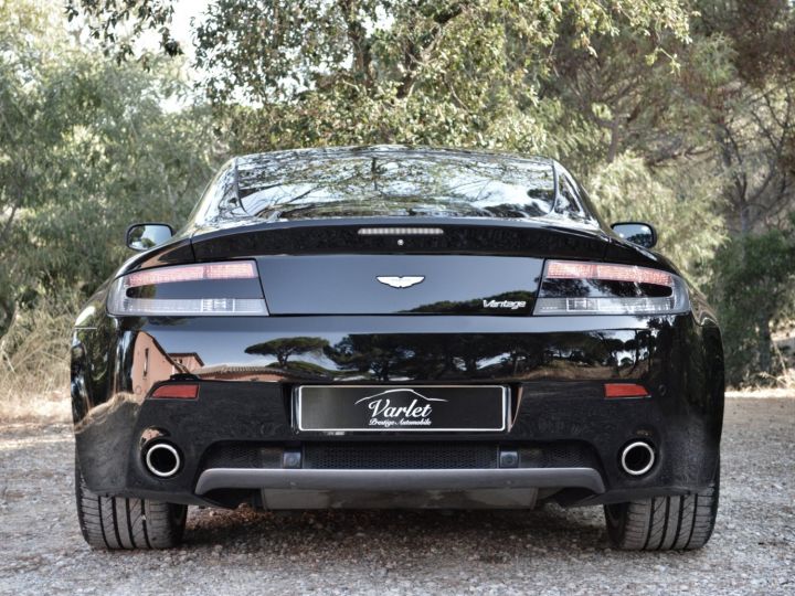 Aston Martin V8 Vantage MAGNIFIQUE ASTON MARTIN VANTAGE 4.7 V8 426ch BVS SPORTSHIFT ORIGINE FRANCE 2009 SEULEMENT 59000 KILOMETRES SUIVI AVEC CARNET + FACTURES GRAND ENTRETIE Noir - 15