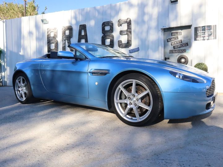 Aston Martin V8 Vantage ROADSTER 4.3 SEQUENTIELLE Bleu C - 1