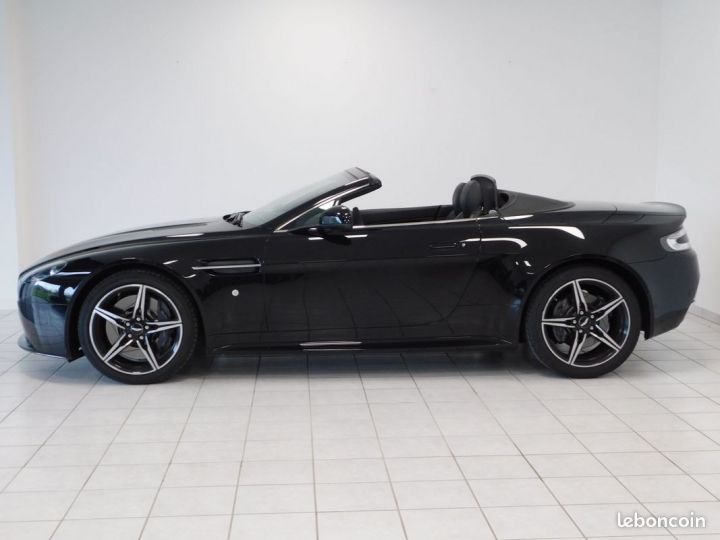 Aston Martin V8 Vantage S ROADSTER 436 cv-2017 15300 KMS Noir - 2