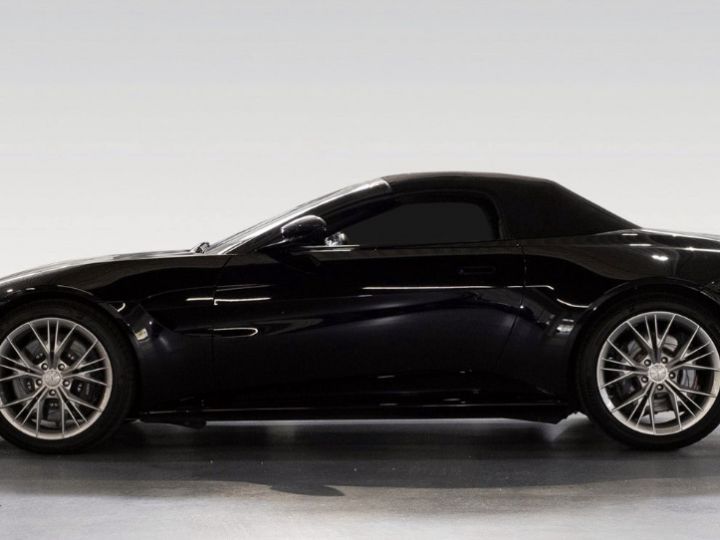 Aston Martin V8 Vantage V8 roadster  - 3