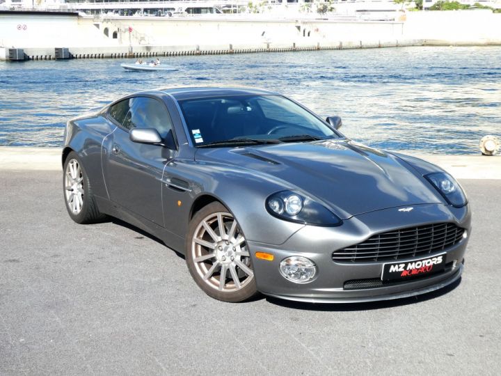 Aston Martin Vanquish S 5.9 V12 528 2+2 Gris Tungsten Vendu - 8