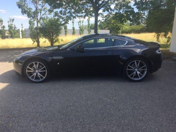 Aston Martin Vantage V8 COUPE 4.7 SPORTSHIFT BVS 420 CV     Essence NOIRE - 4