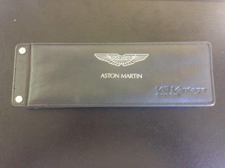 Aston Martin Vantage V8 COUPE 4.7 SPORTSHIFT BVS 420 CV     Essence NOIRE - 40