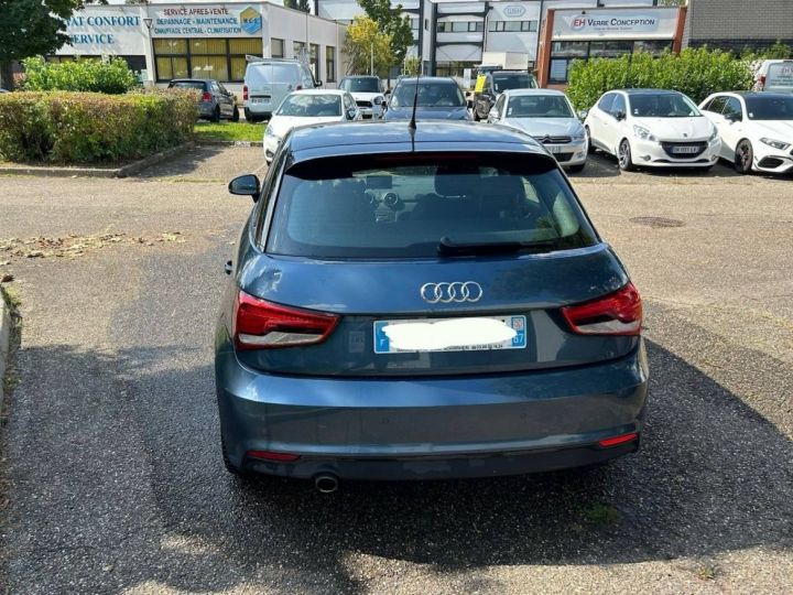 Audi A1 1.0 TFSI 95ch ultra Ambition BLEU CLAIR - 6