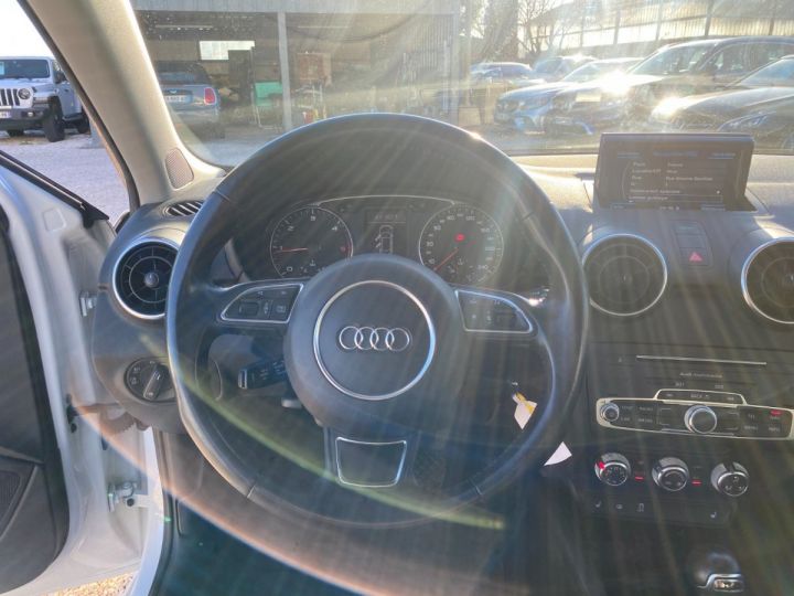 Audi A1 1.4 TDI SLINE  Blanc - 21