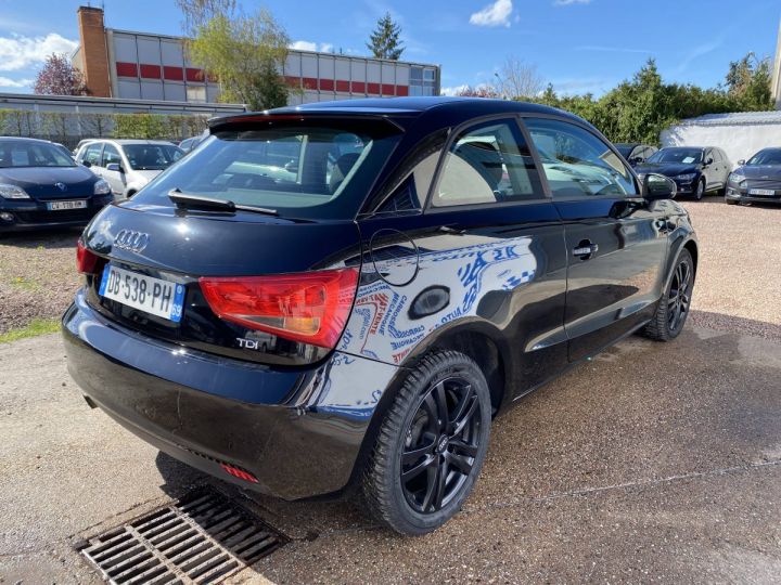 Audi A1 1.6 TDI 105ch FAP Ambiente NOIR - 3