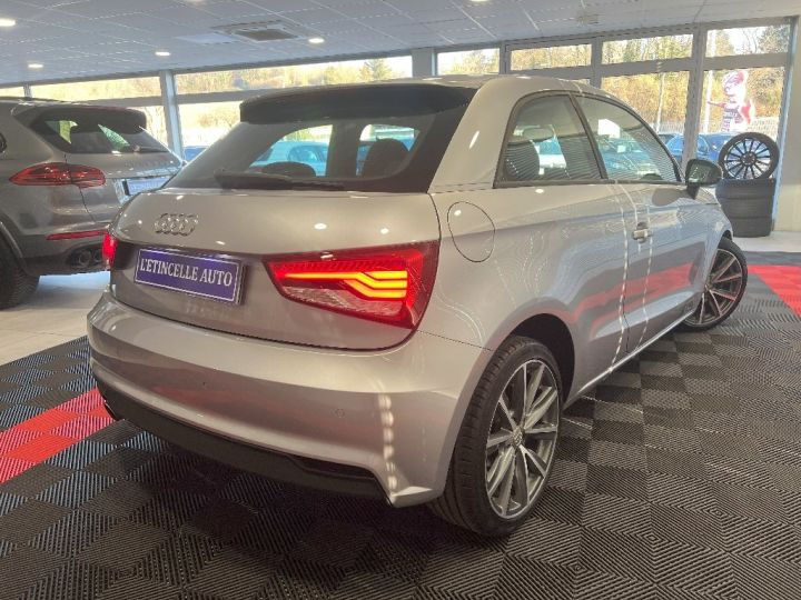 Audi A1 1.6 TDI 116 S tronic 7 Ambition Luxe Gris Clair - 2