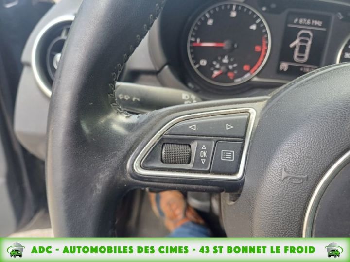 Audi A1 1.6 TDI 90 AMBITION 3 PORTES Noir - 24