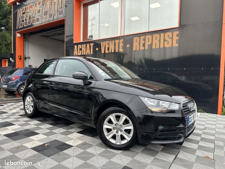 Audi A1 1.6 TDI 90CH FAP AMBIENTE S TRONIC 7 Noir - 1