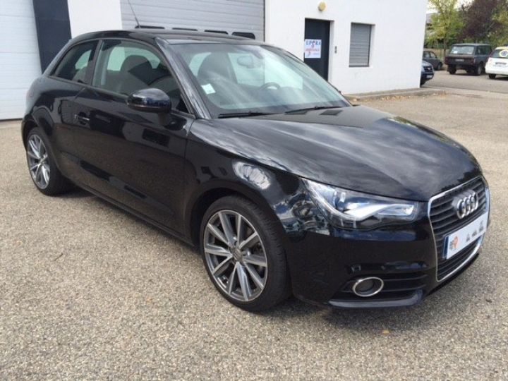 Audi A1 AMBITION LUXE 1.6 TDI 105CV     Diesel NOIR - 1