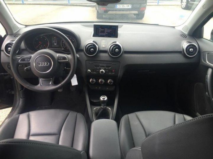 Audi A1 AMBITION LUXE 1.6 TDI 105CV     Diesel NOIR - 7