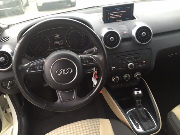 Audi A1 AMBITION S-LINE 1.4 TFSI 185 CV S-TRONIC     Essence BLANC - 8