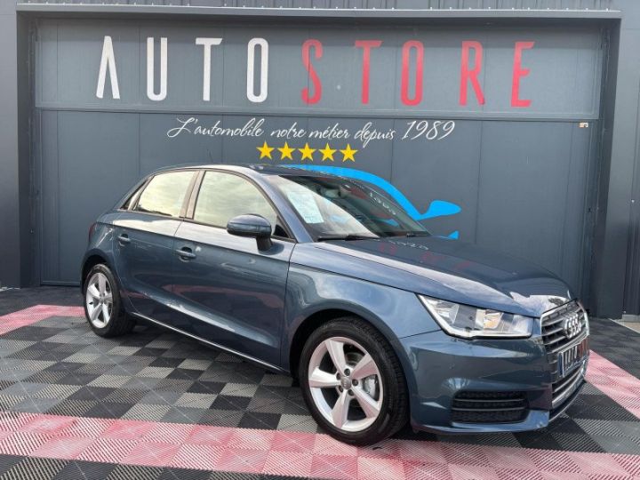 Audi A1 Sportback 1.0 TFSI 95CH ULTRA Bleu - 2