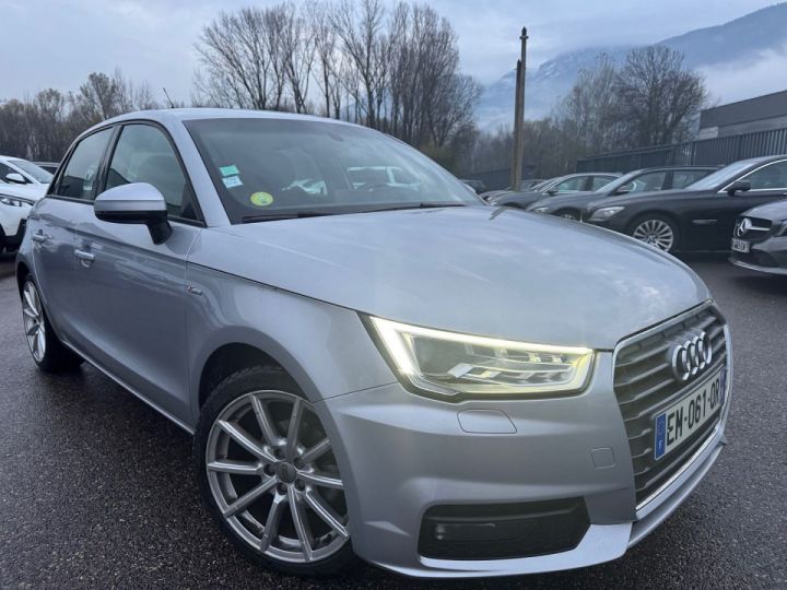 Audi A1 Sportback 1.4 TDI 90CH ULTRA S LINE STRONIC Gris C - 5