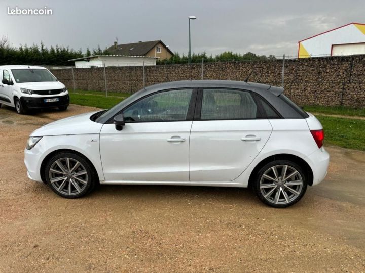 Audi A1 Sportback 1.6 TDI 105 S line Noir - 7