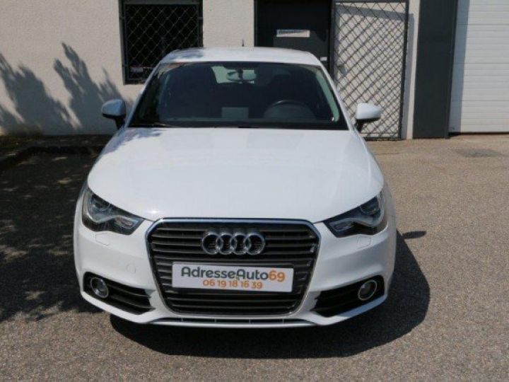 Audi A1 Sportback 1.6 TDI 90CV S-TRONIC AMBITION     Diesel BLANC - 4