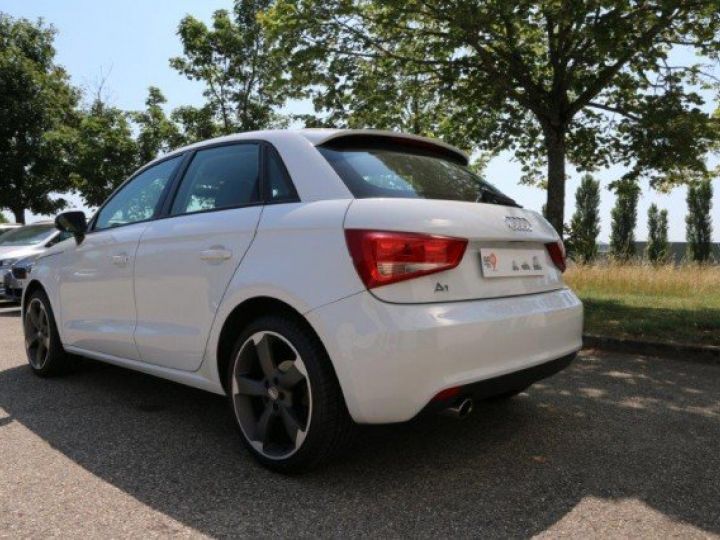 Audi A1 Sportback 1.6 TDI 90CV S-TRONIC AMBITION     Diesel BLANC - 19