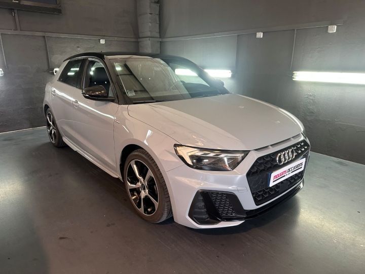 Audi A1 Sportback GRIS - 1