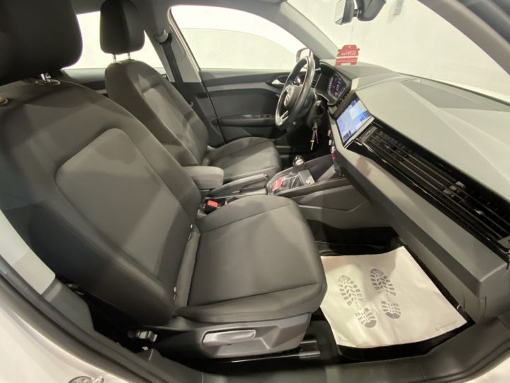 Audi A1 Sportback 30 TFSI 116ch S tronic 7 Design Blanc - 14