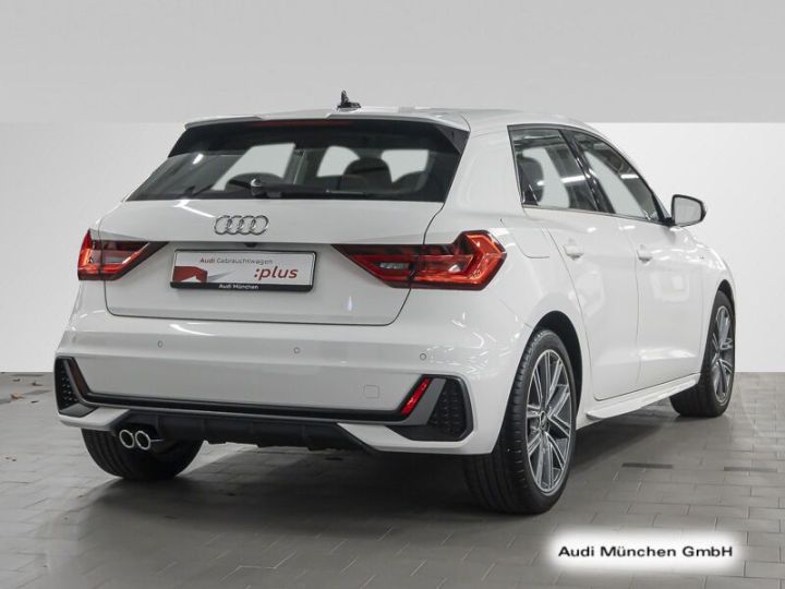 Audi A1 Sportback Audi A1 Sportback 40 TFSI 207Ch S-tronic S-Line Caméra / 18 Blanc - 2