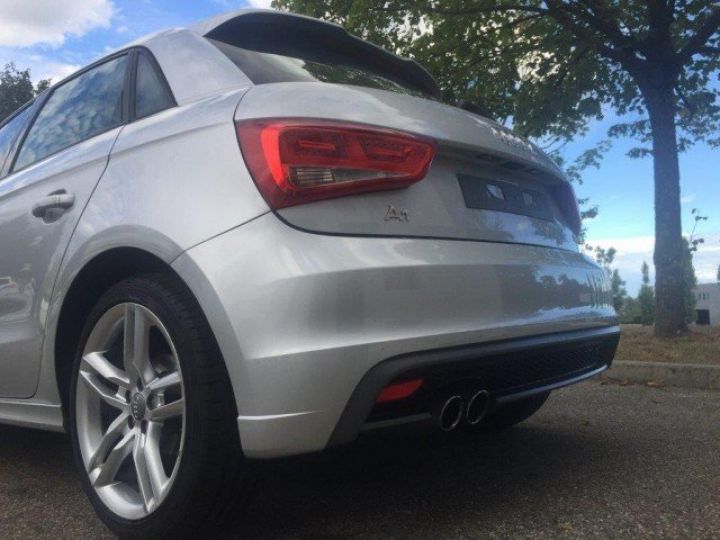 Audi A1 Sportback S-LINE 1.4 TFSI 185 CV STRONIC     Essence GRIS ALUMINIUM - 21