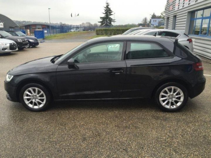 Audi A3 1.6 TDI 105cv DPF BUSINESS LINE S-TRONIC7     Diesel NOIR - 5