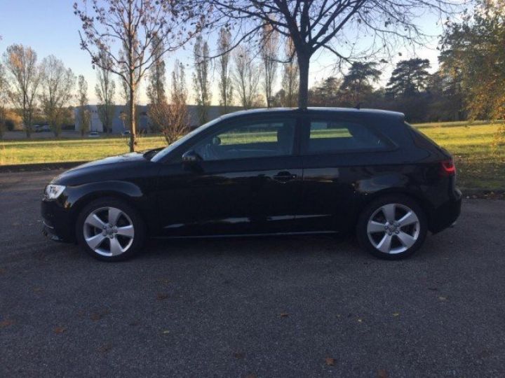 Audi A3 2.0 TDI 150cv AMBITION BVM6     Diesel NOIRE - 6