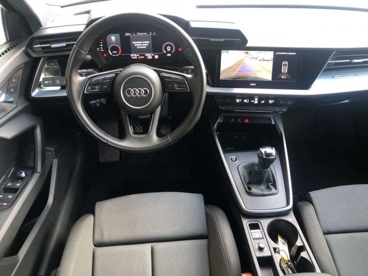 Audi A3 35 TFSI Sport Edition LED, Navi, Carplay, Camera Noir Métallisé - 9